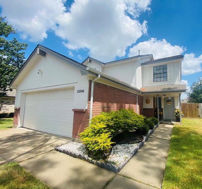 15506 Scenic Hvn Dr, Houston TX  77083-5451 exterior