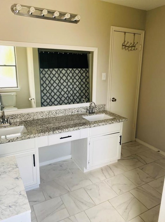 15506 Scenic Hvn Dr, Houston TX  77083-5451 exterior