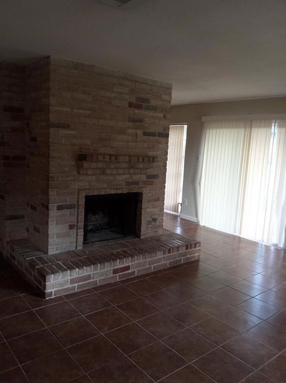 16414 Amargos Dr, Houston TX  77083-3702 exterior
