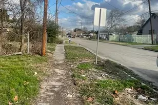 5013 Pardee St, Houston, TX 77026 - Photo 1