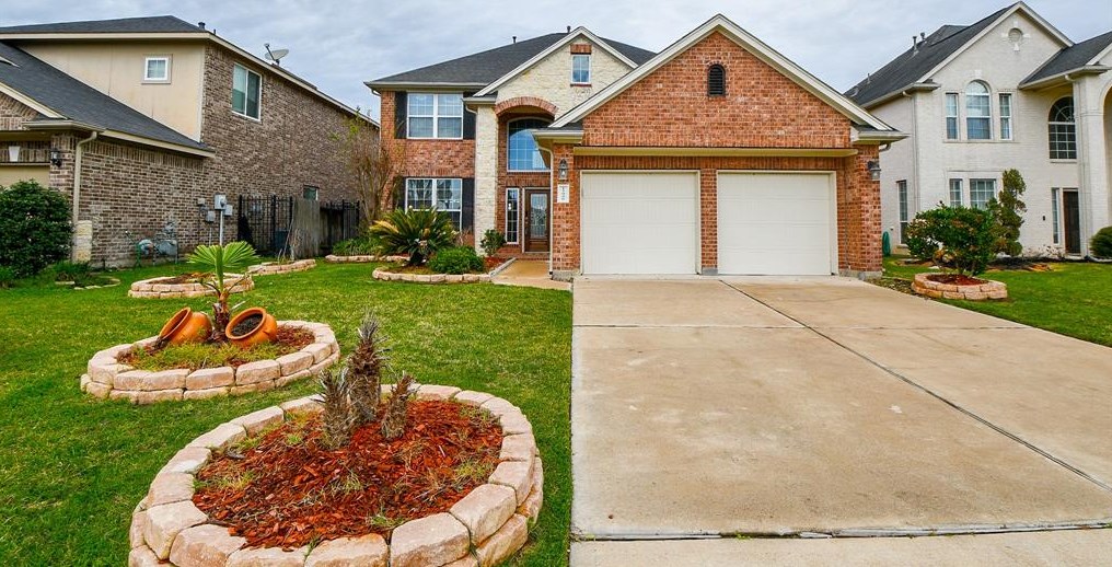 17906 Obelisk Bay Dr, Cypress TX  77429-5625 exterior