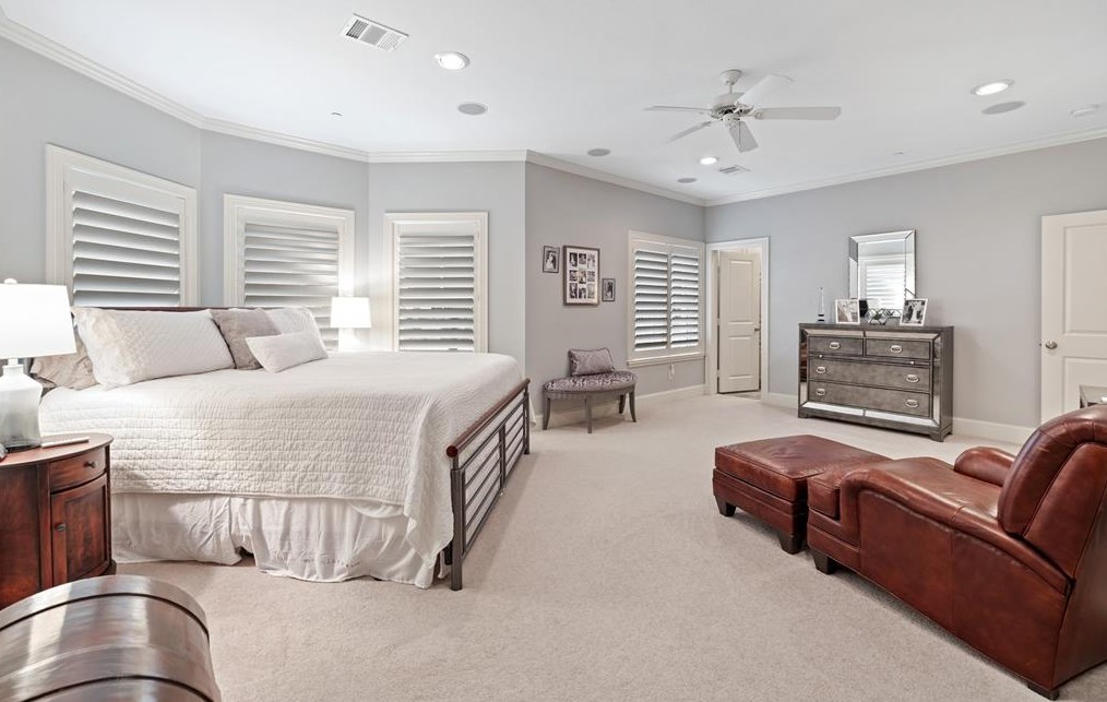 1372 Lake Pointe Pkwy, Sugar Land TX 77478-3996 exterior