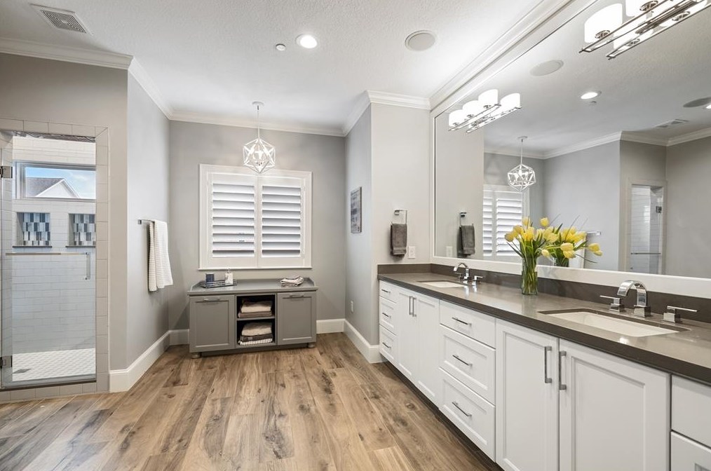 1372 Lake Pointe Pkwy, Sugar Land TX 77478-3996 exterior