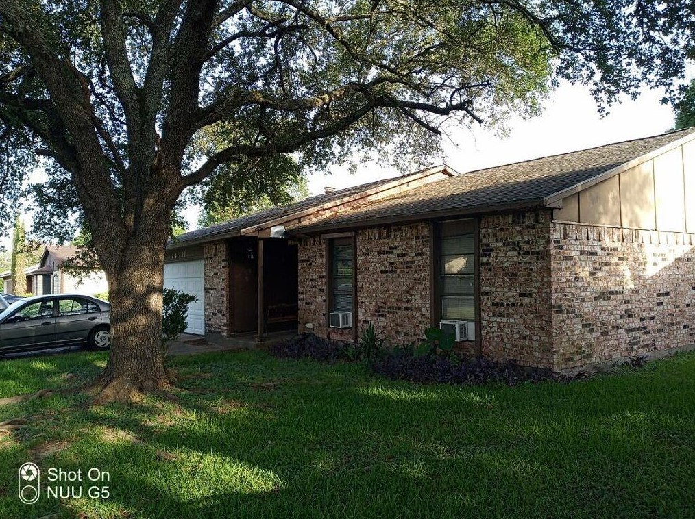 14531 Dartwood Dr, Houston TX  77049-3803 exterior