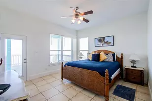 1035 Rollover Cir, Gilchrist, TX 77617 - Photo 37