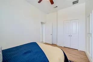 1035 Rollover Cir, Gilchrist, TX 77617 - Photo 23