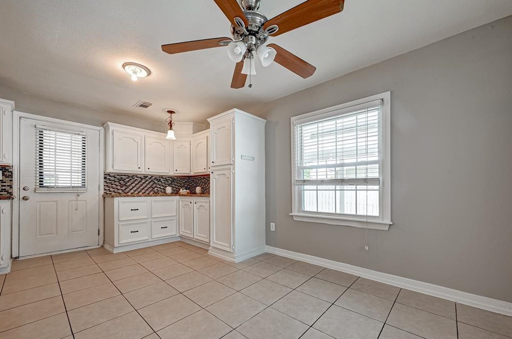 10804 Flaxman St, Houston TX  77029-3755 exterior