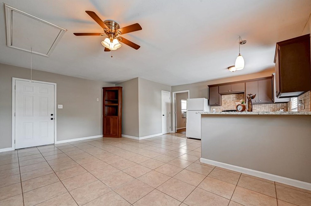 10804 Flaxman St, Houston TX  77029-3755 exterior