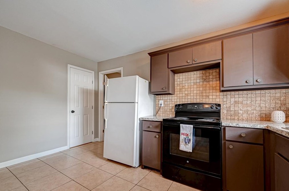 10804 Flaxman St, Houston TX  77029-3755 exterior