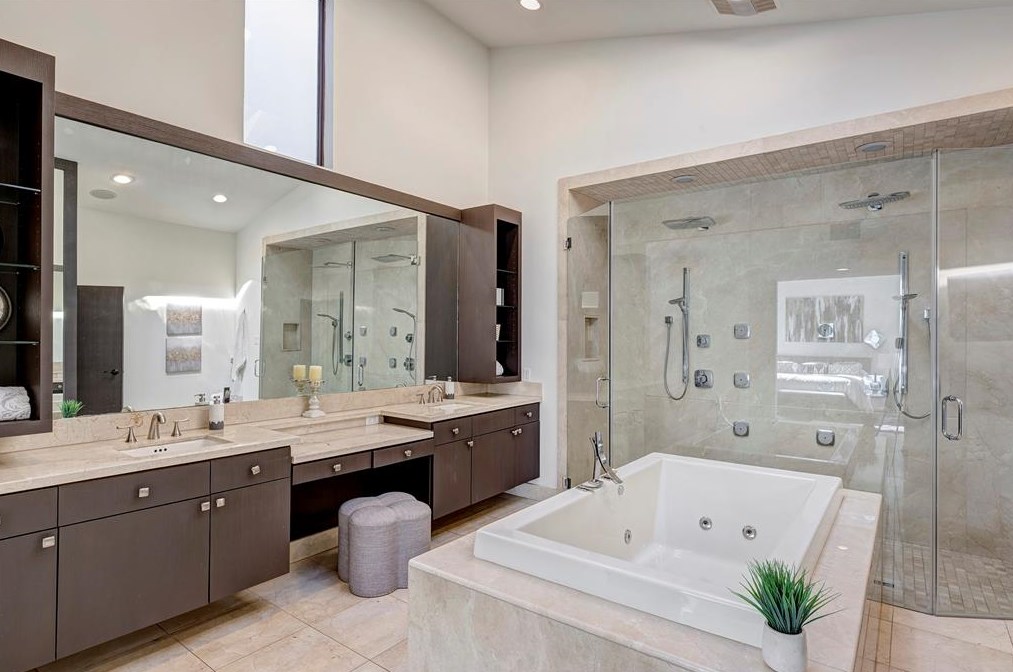 11003 April Way, Houston TX exterior