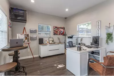 1305 Memorial Drive Drive #32, Baytown, TX 77520 - Photo 17