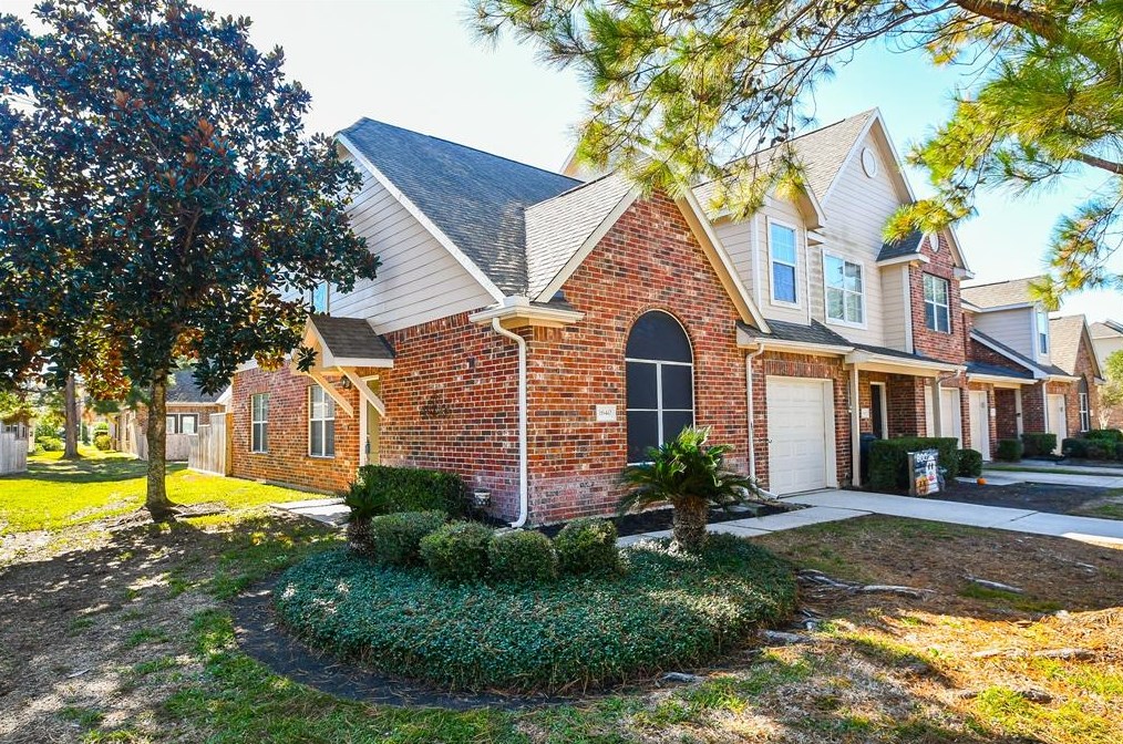 1640 Grable Cove Ln, Spring TX  77379-2787 exterior