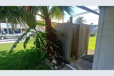 4215 Hardin Drive, Galveston, TX 77554 - Photo 23