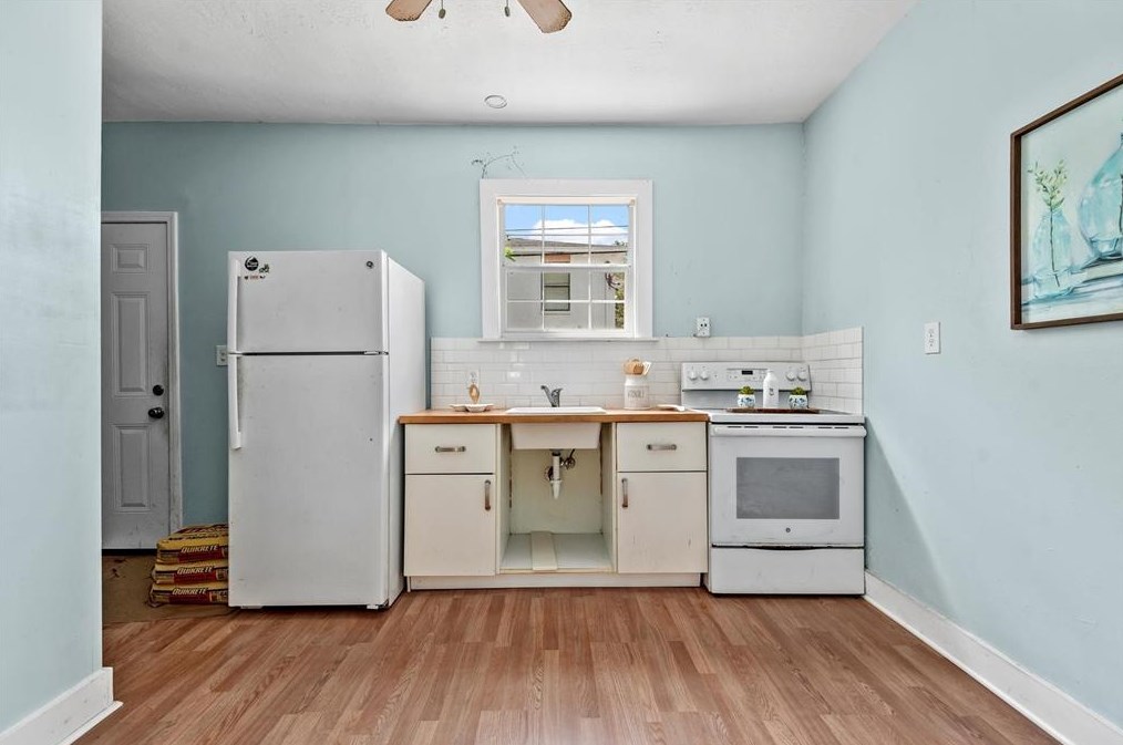 2402 Isabella St, Houston TX  77004-4356 exterior