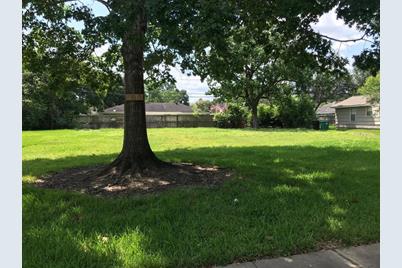 3015 Stanton Street - Photo 1