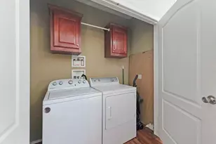 936 Surf Rd, Crystal Beach, TX 77650 - Photo 31