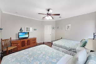 936 Surf Rd, Crystal Beach, TX 77650 - Photo 35