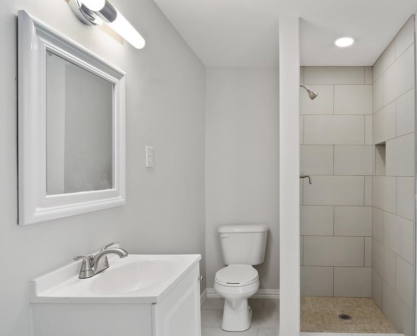 2818 Burke Rd, Pasadena TX 77502-5570 exterior