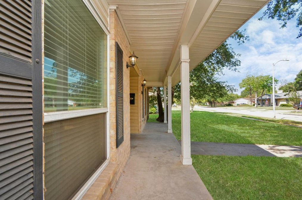 8007 Neff St, Houston TX  77036-6407 exterior