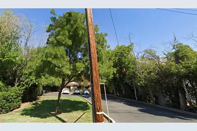 2142 Butte St, Redding, CA 96001 - Photo 3