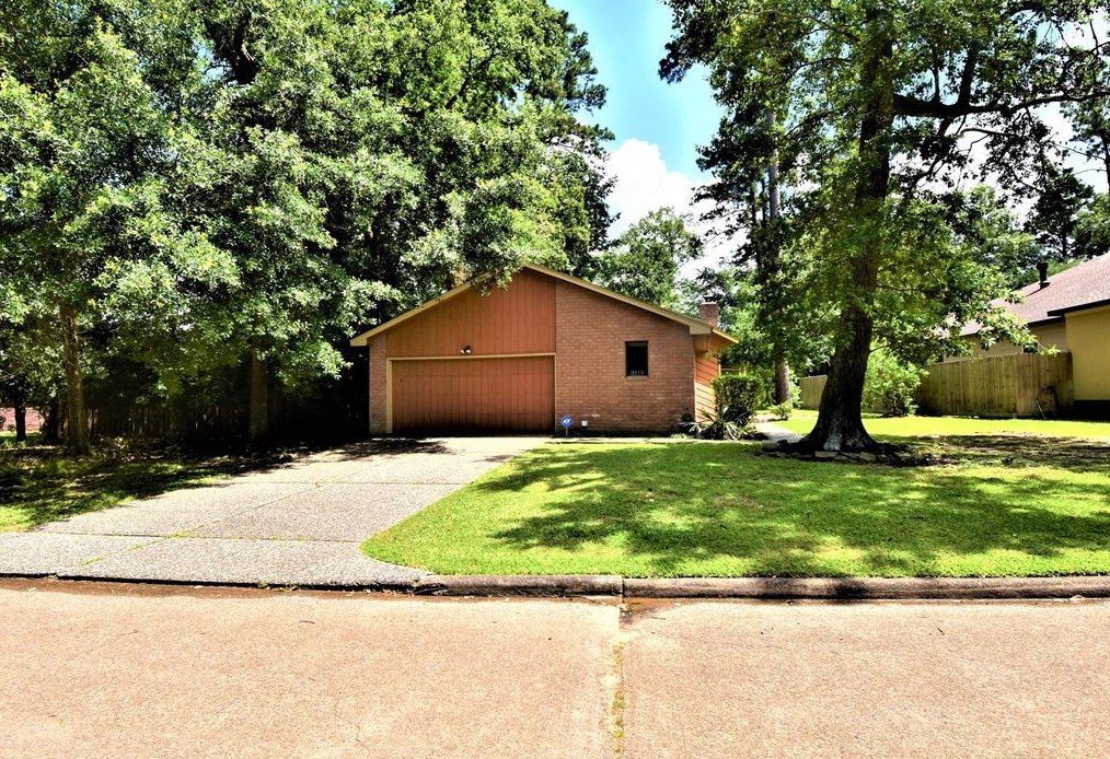 11903 Cranberry Ln, Montgomery TX  77356-5422 exterior