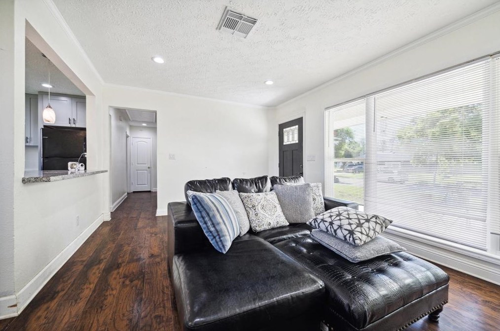 611 Marleen St, Houston TX  77034-1223 exterior
