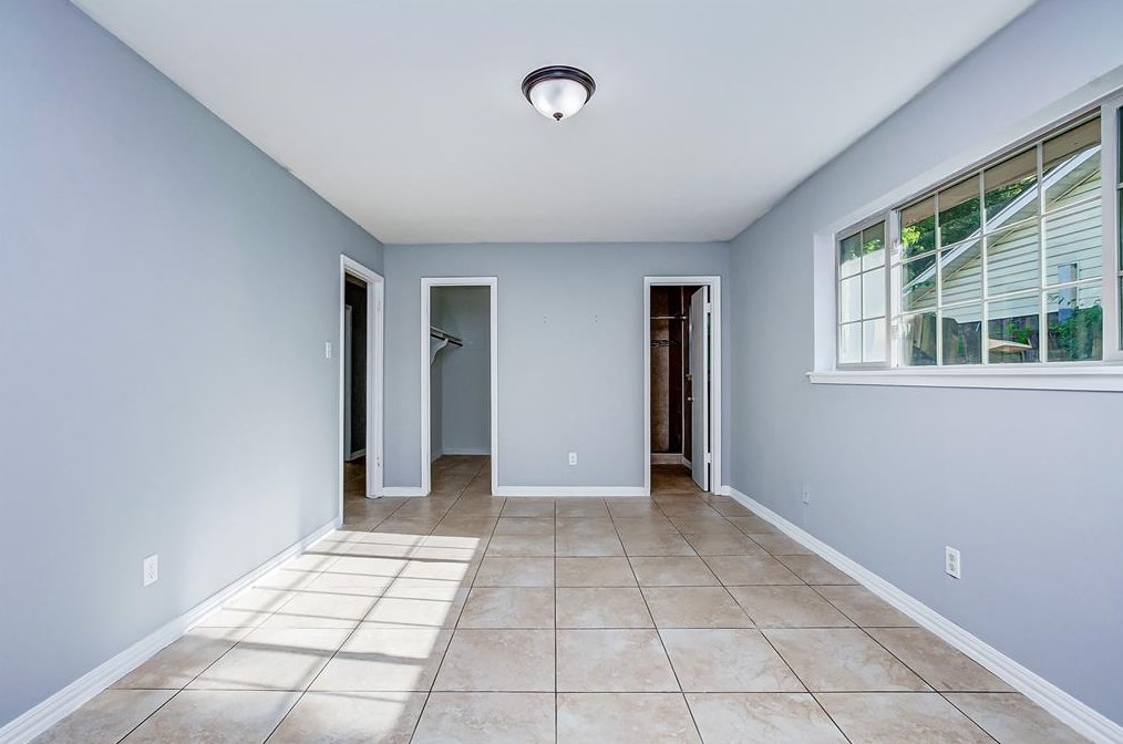 14143 Woodforest, Houston TX  77015 exterior