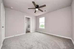 11141 Rd 5503, Cleveland, TX 77327 - Photo 9