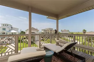 14463 Spyglass Cir, Galveston, TX 77554 - Photo 3