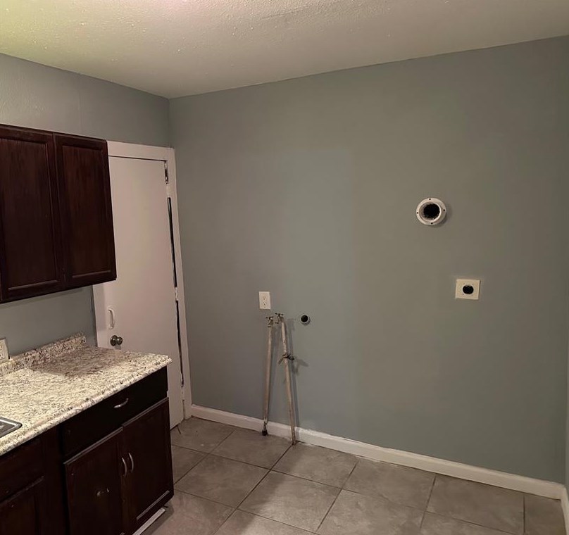 4411 Maggie St, Houston TX  77051-2833 exterior