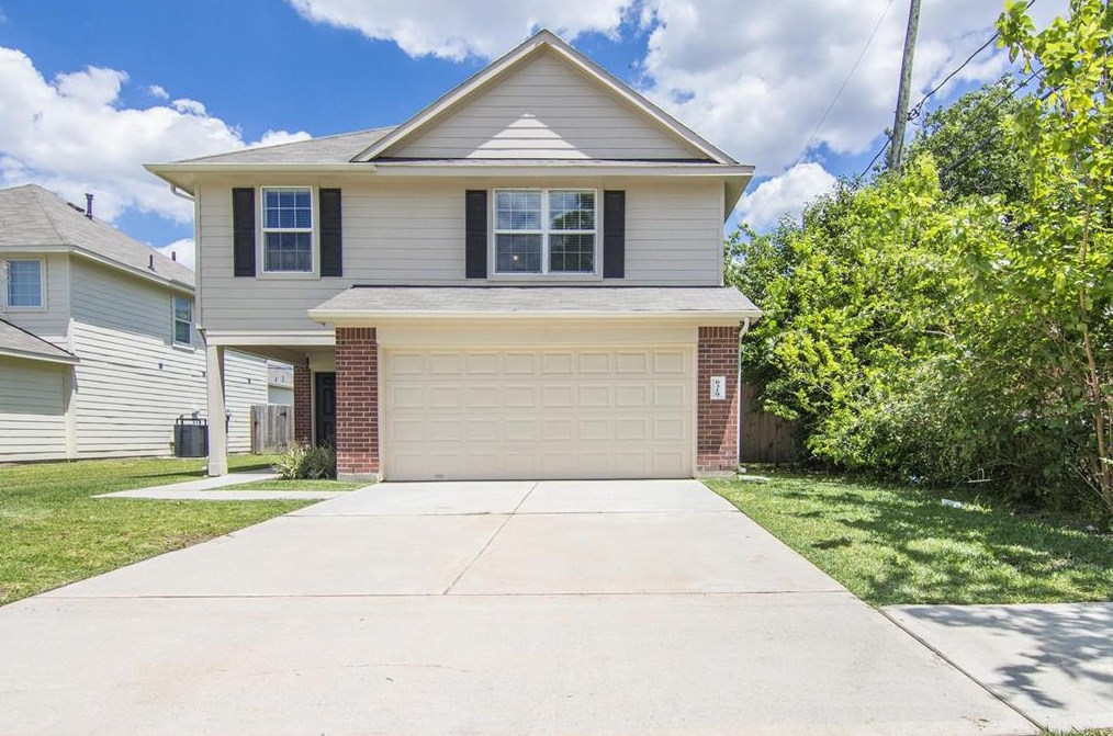 6319 Heffernan St, Houston TX  77087 exterior