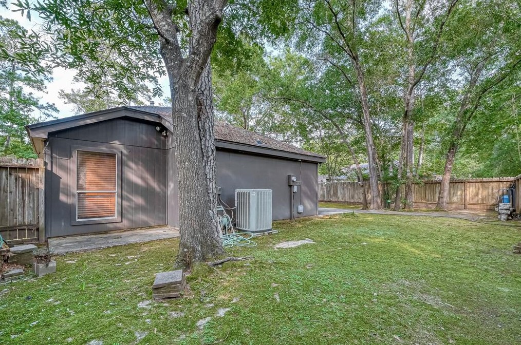 5 Alder Pl, Spring TX  77380-3304 exterior