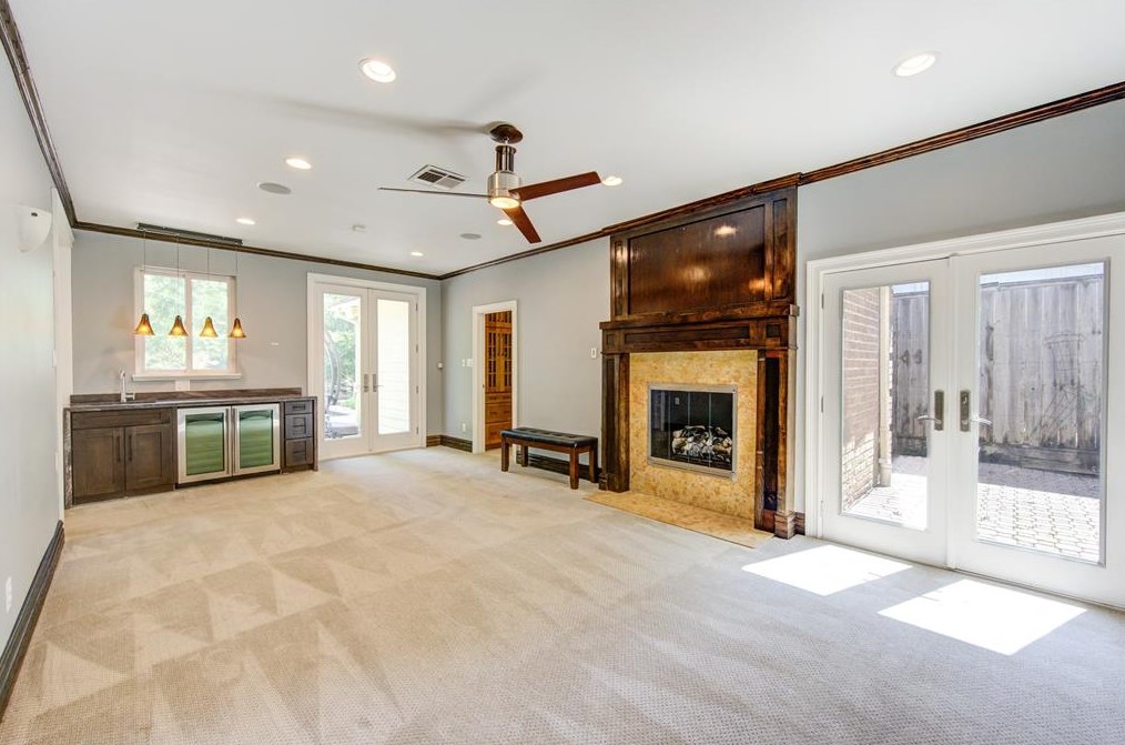 1214 Almond Grove Dr, Houston TX 77077-2505 exterior