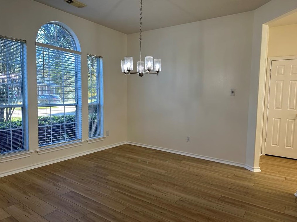 10 Fair Light Ct, Spring TX  77382-1765 exterior