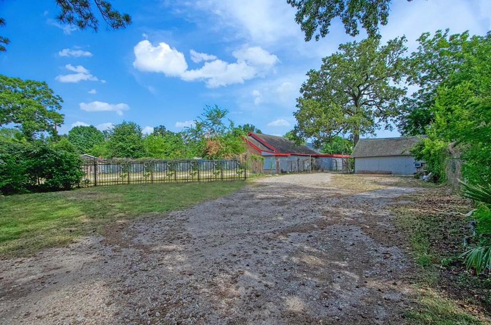 507 Martin St, Houston TX  77018-3307 exterior