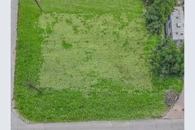 317 Woodson Street, Willis, TX 77378 - Photo 5