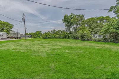 317 Woodson Street, Willis, TX 77378 - Photo 3