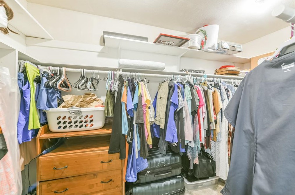 16231 Parksley Dr, Houston TX 77059-4714 exterior