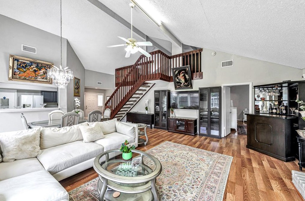 3206 Westwick Dr, Houston TX  77082-2229 exterior