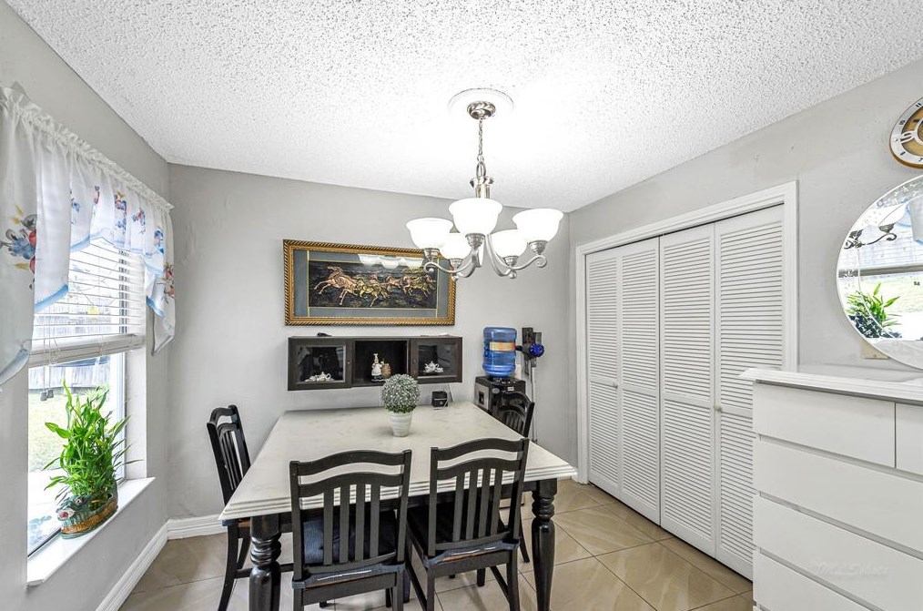 3206 Westwick Dr, Houston TX  77082-2229 exterior