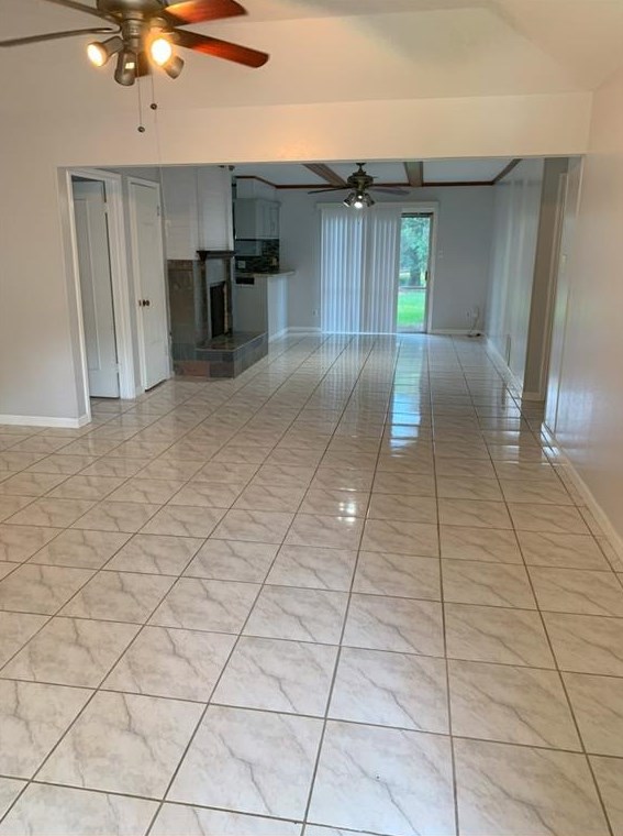 7923 Stroud Dr, Houston TX  77036-6455 exterior