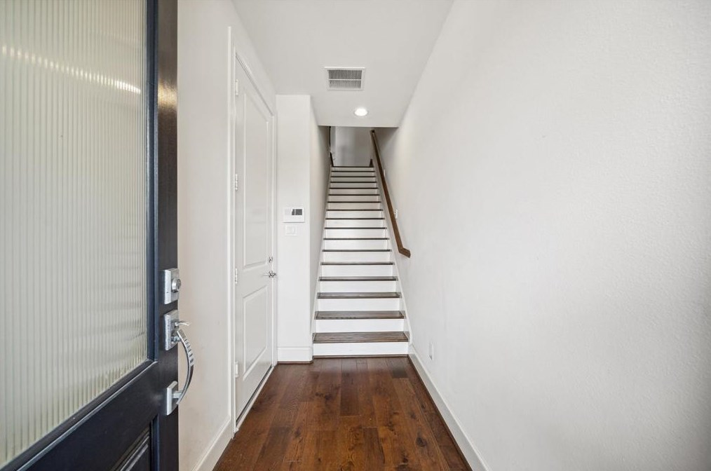 604 Delano St, Houston TX  77003 exterior