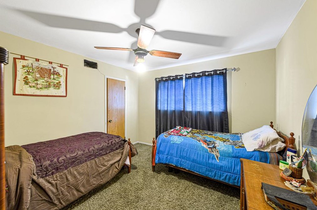 5814 Mcknight, Houston TX  77035-2326 exterior