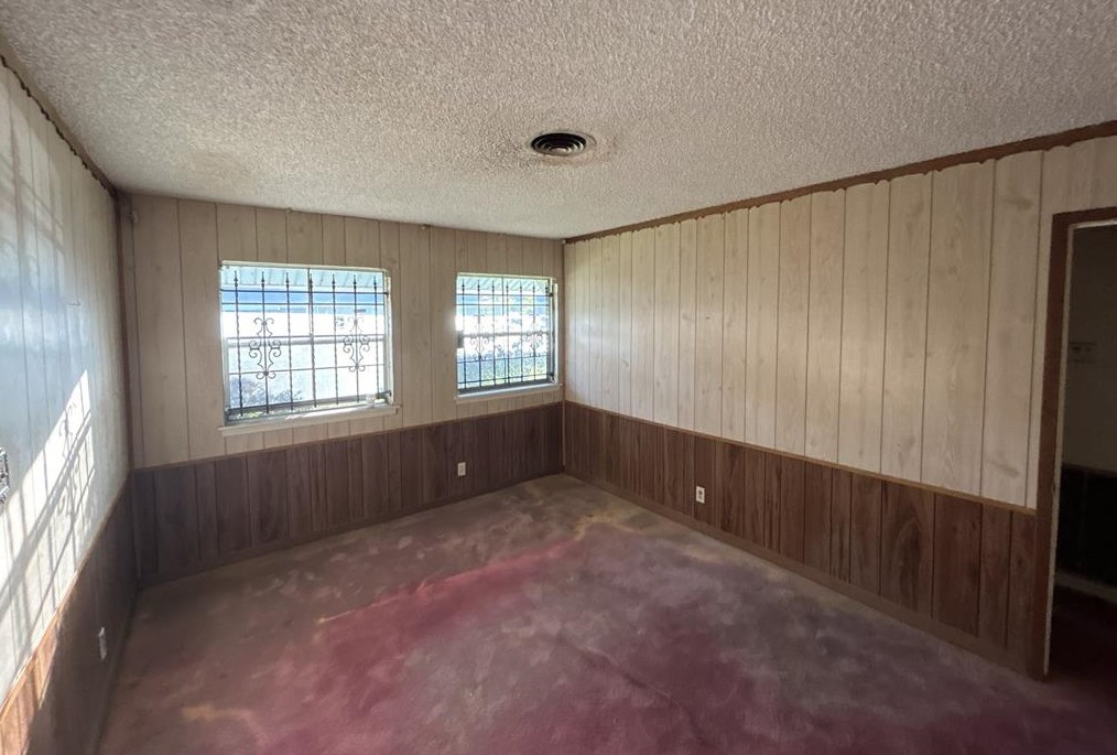 5526 Elm Spg Dr, Houston TX  77048-1837 exterior