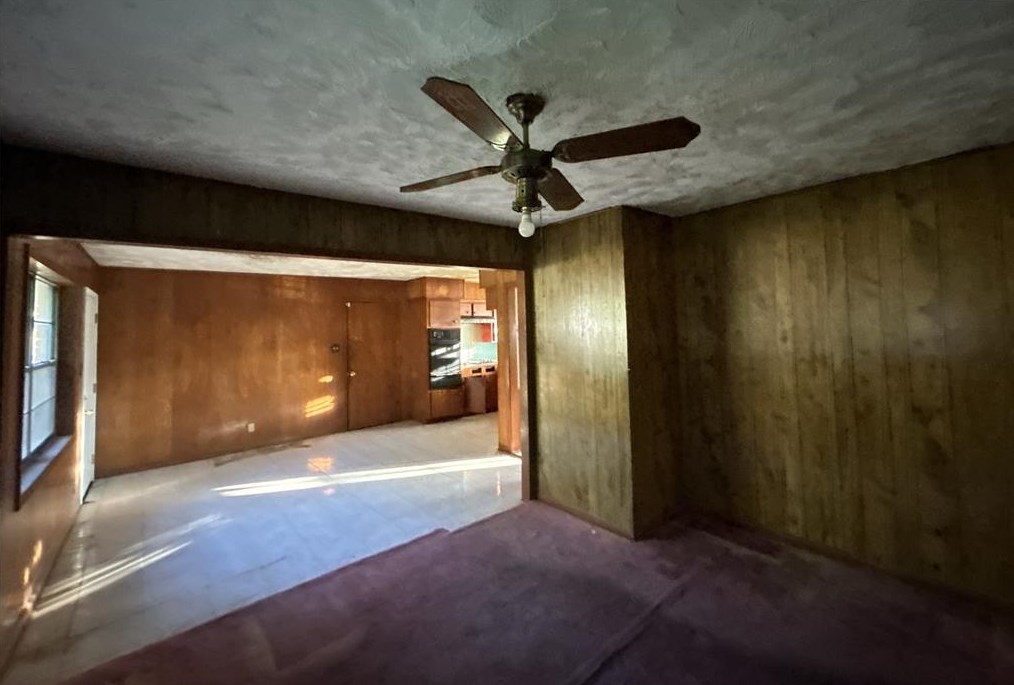 5526 Elm Spg Dr, Houston TX  77048-1837 exterior