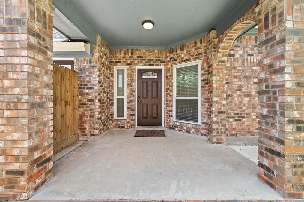 13123 Careywood Dr, Sugar Land TX  77478-2551 exterior