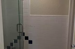 2400 N Braeswood Blvd, Houston, TX 77030 - Photo 15