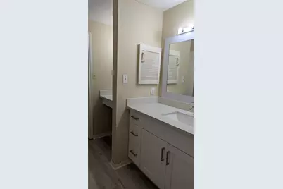 2400 N Braeswood Boulevard #326, Houston, TX 77030 - Photo 17