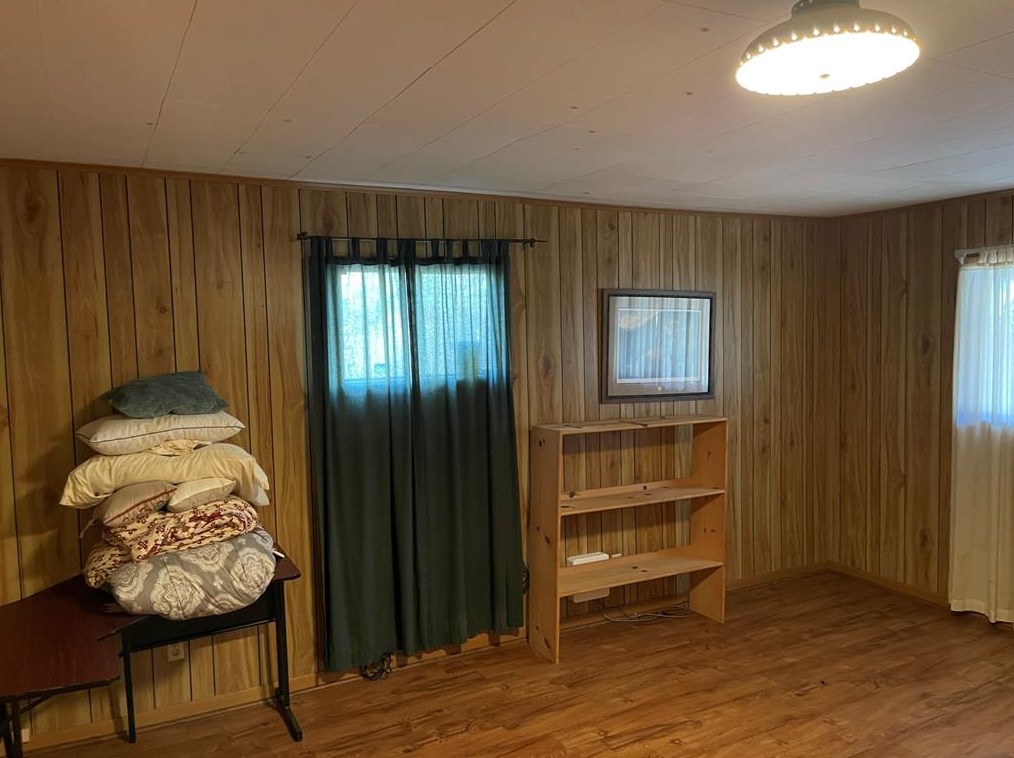 523 Oakhurst Dr, Livingston TX  77351-2825 exterior