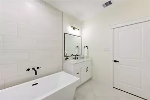 3406 Garapan St, Houston, TX 77091 - Photo 19